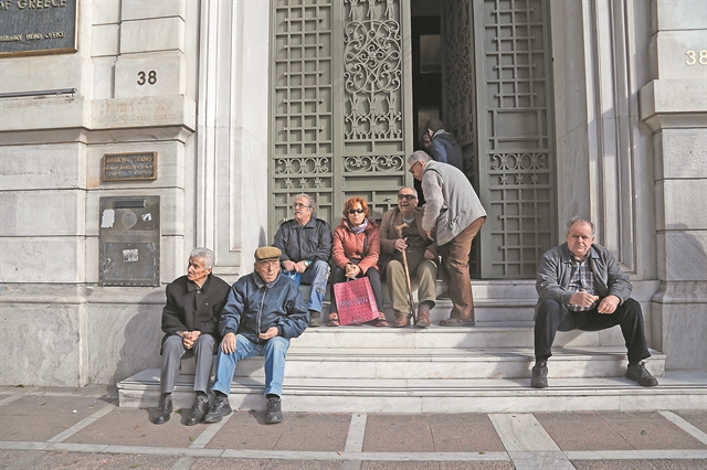 Αυξήσεις επικουρικών έως 25% και αναδρομικά