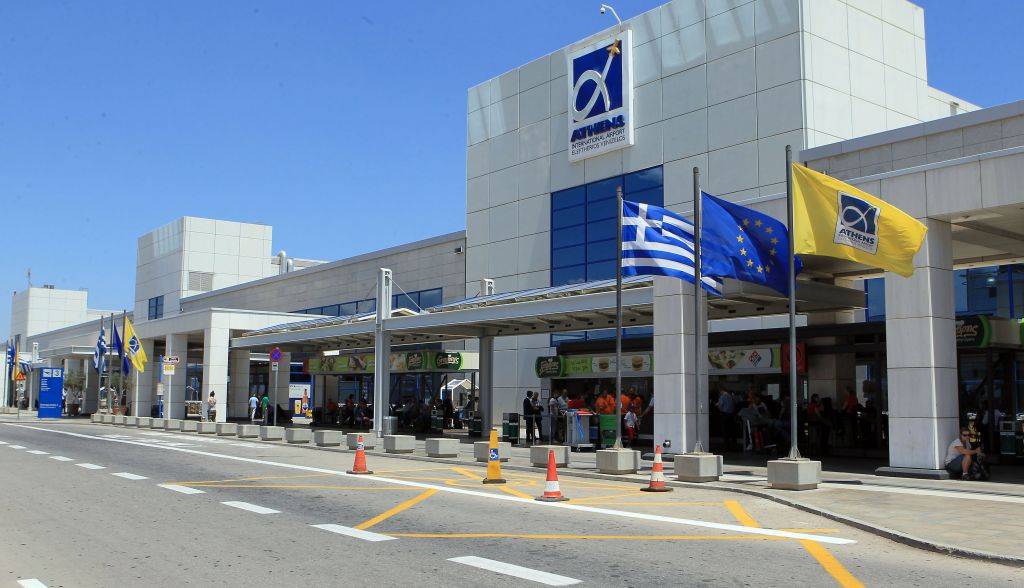 Ιστορικό ρεκόρ με 18,1 εκατ. επιβατικής κίνησης, κατέγραψε το 2015 το αεροδρόμιο της Αθήνας