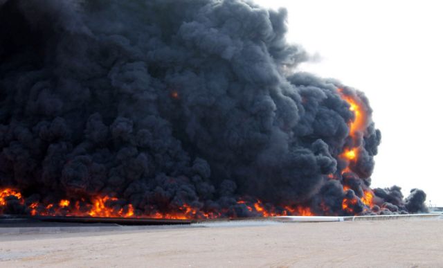 Μακελειό στη Λιβύη – 65 τουλάχιστον νεκροί από έκρηξη παγιδευμένου φορτηγού