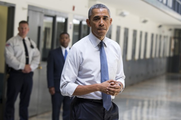 Ο Ομπάμα καταργεί την απομόνωση των ανηλίκων στις ομοσπονδιακές φυλακές