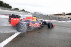 Pirelli: Δοκιμές βρόχινων ελαστικών για τη Formula1