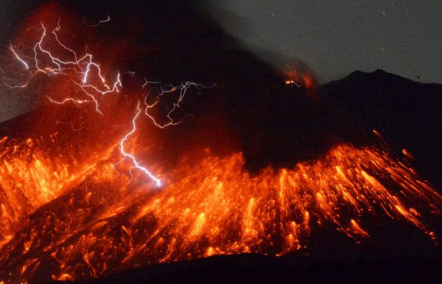 Ιαπωνία: Εξερράγη το ηφαίστειο Σακουρατζίμα