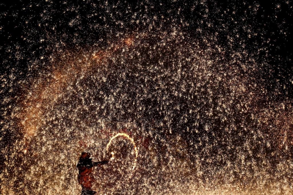 Η εντυπωσιακή γιορτή των Φαναριών στην Κίνα
