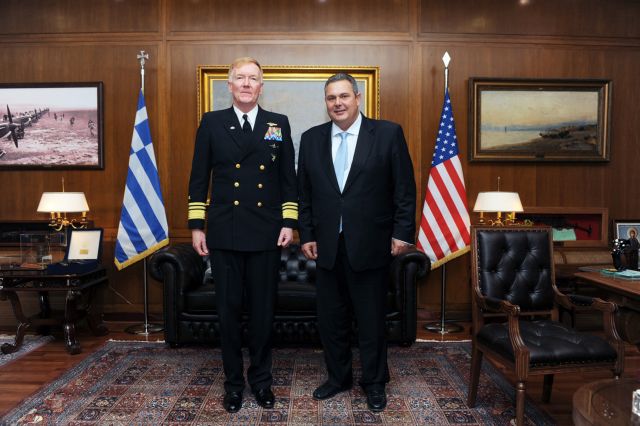 Ετοιμη η Αθήνα να διευκολύνει τα πλοία του ΝΑΤΟ που θα περιπολούν στο Αιγαίο