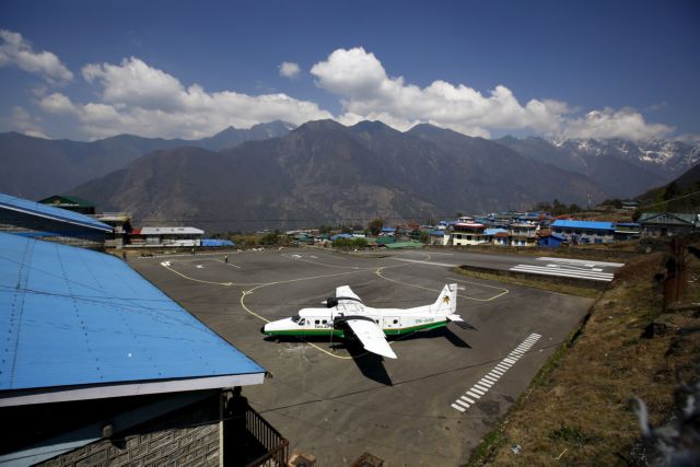 Βρέθηκαν τα συντρίμμια του αεροσκάφους που αγνοείτο από το πρωί στο Νεπάλ