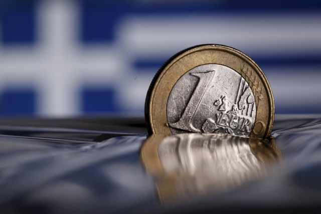ΕΛΣΤΑΤ: Υφεση 0,2% το 2015 της ελληνικής οικονομίας