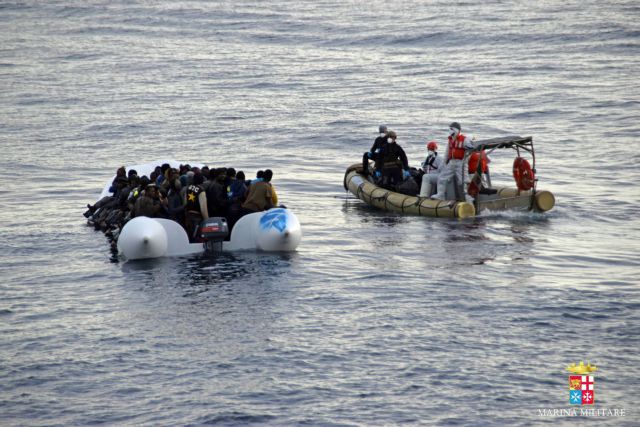 Ιταλία: 730 μετανάστες διασώθηκαν χθες, νότια της Σικελίας από την ιταλική ακτοφυλακή