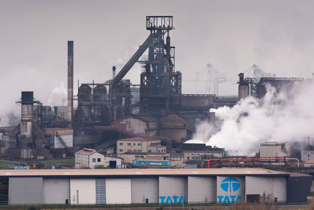Βρετανία: Ο όμιλος χαλυβουργίας Tata Steel πωλεί τη θυγατρική του