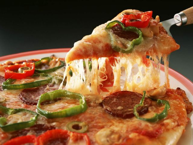 Ιταλία: Αίτημα να συμπεριληφθεί στην UNESCO η ναπολιτάνικη πίτσα