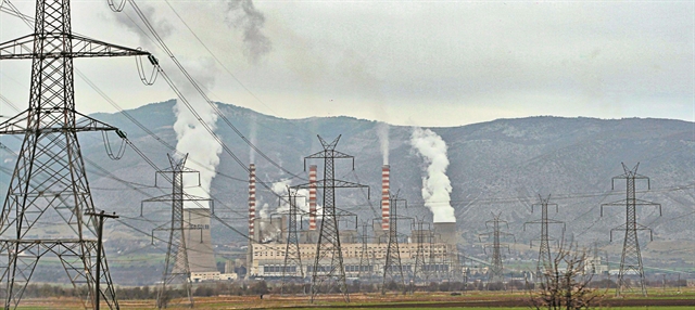 Βουτιά στη μετοχή 38% μετά το σοκ των ζημιών