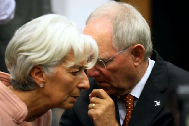 ΔΝΤ και Σόιμπλε «δείχνει» η κυβέρνηση για την εμπλοκή στη διαπραγμάτευση