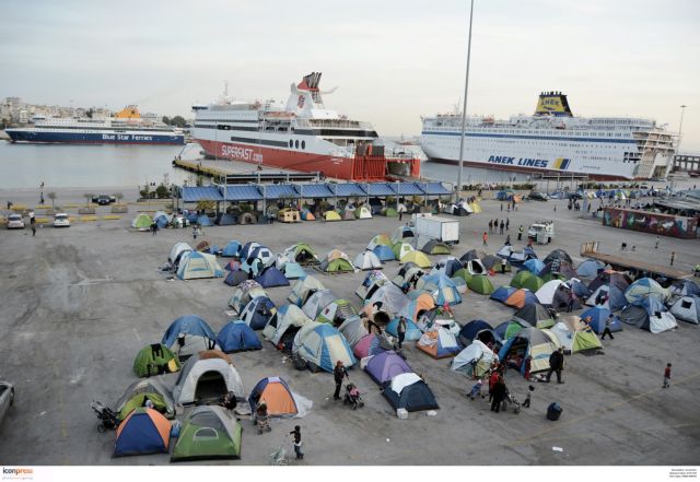 Βίτσας: Το λιμάνι του Πειραιά θα έχει αδειάσει μέχρι το Πάσχα
