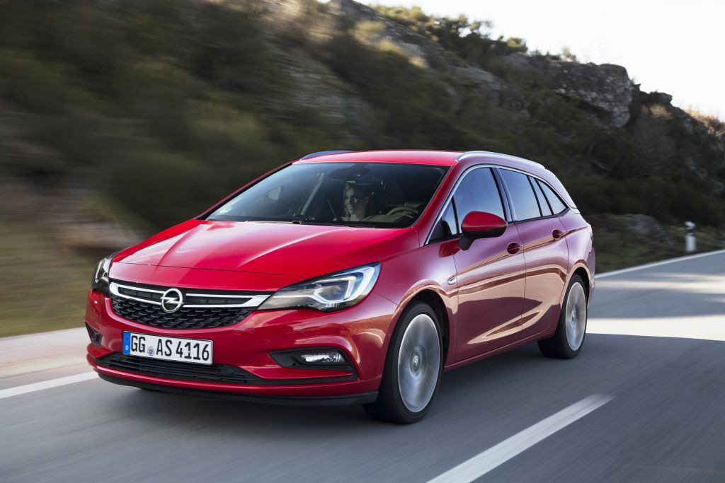 Opel Astra Sports Tourer: H χαρά του μπαμπά