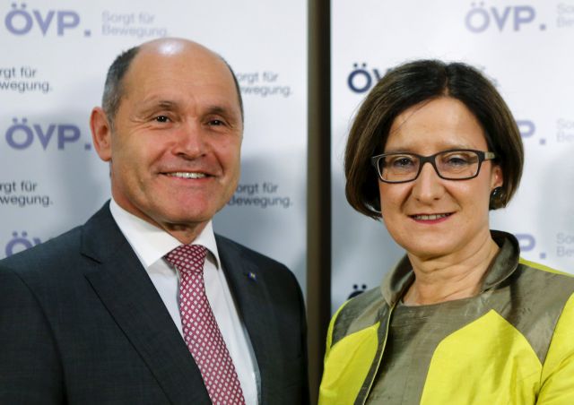 Αυστρία: Αποχωρεί από το υπουργείο Εσωτερικών η «σκληρή» Λάιτνερ