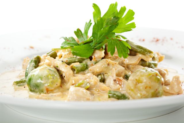 Αρνάκι φρικασέ