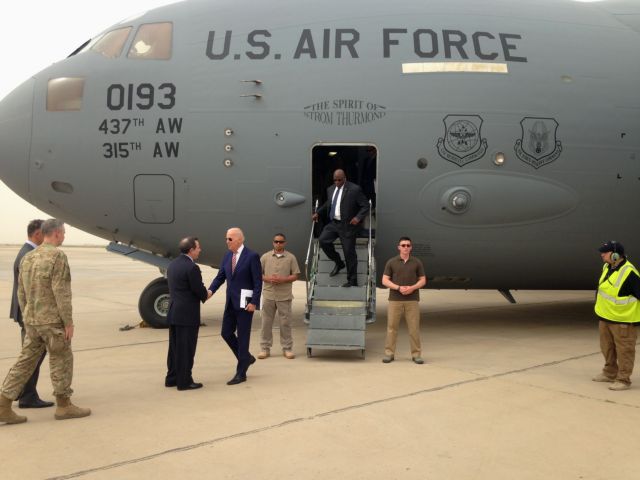 Αιφνιδιαστική επίσκεψη του αμερικανού αντιπροέδρου Μπάιντεν στη Βαγδάτη