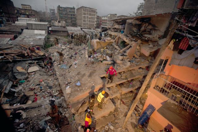 Πληροφορίες για επτά νεκρούς από κατάρρευση εξαώροφου κτιρίου στην Κένυα