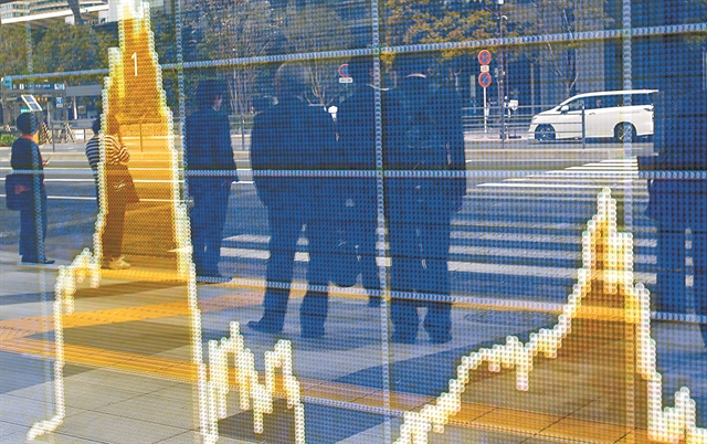 Ο φαύλος κύκλος των εγγυημένων δανείων