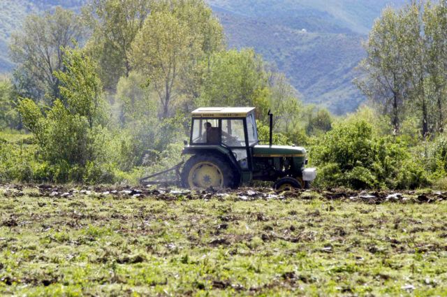 Ζάκυνθος: Νεκρός αγρότης μετά από ανατροπή του τρακτέρ του