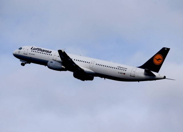 Η Lufthansa διακόπτει τις πτήσεις προς την Βενεζουέλα