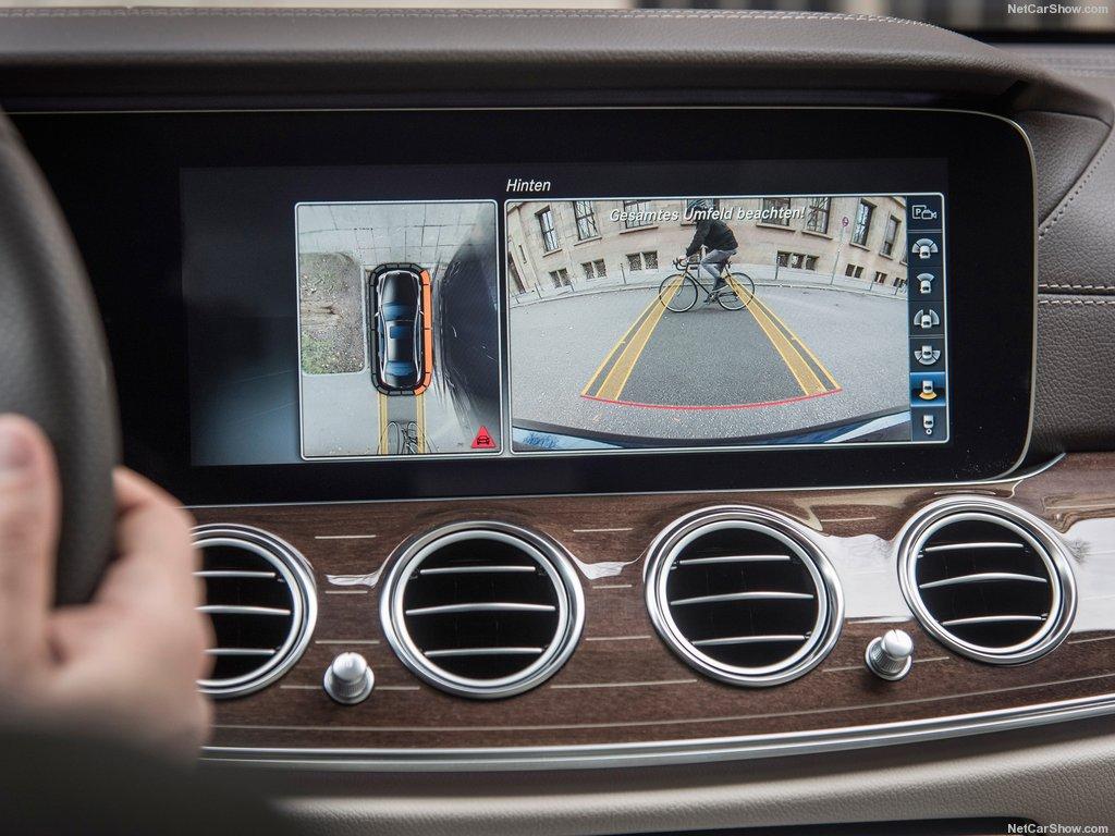 Mercedes Benz E-Class: Με συστημάτα υψηλής νοημοσύνης!