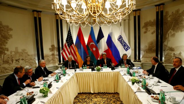 Αρμενία και Αζερμπαϊτζάν συμφώνησαν να συζητήσουν για το Ναγκόρνο Καραμπάχ