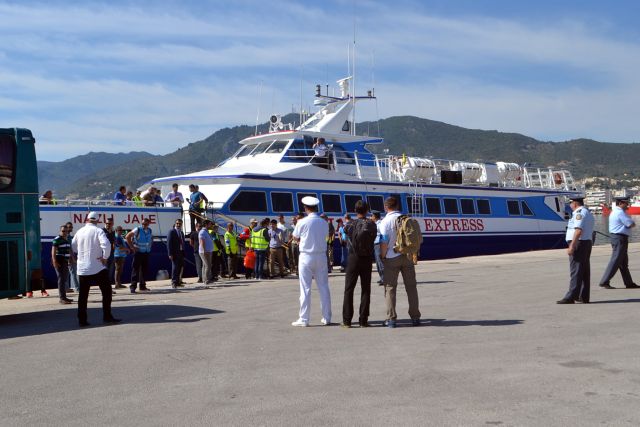Με πλαστά έγγραφα και στιλέτα συνελήφθη Πακιστανός στο λιμάνι της Μυτιλήνης