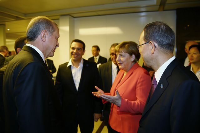 Προσφυγικό και Eurogroup στη συνάντηση Τσίπρα με Μέρκελ