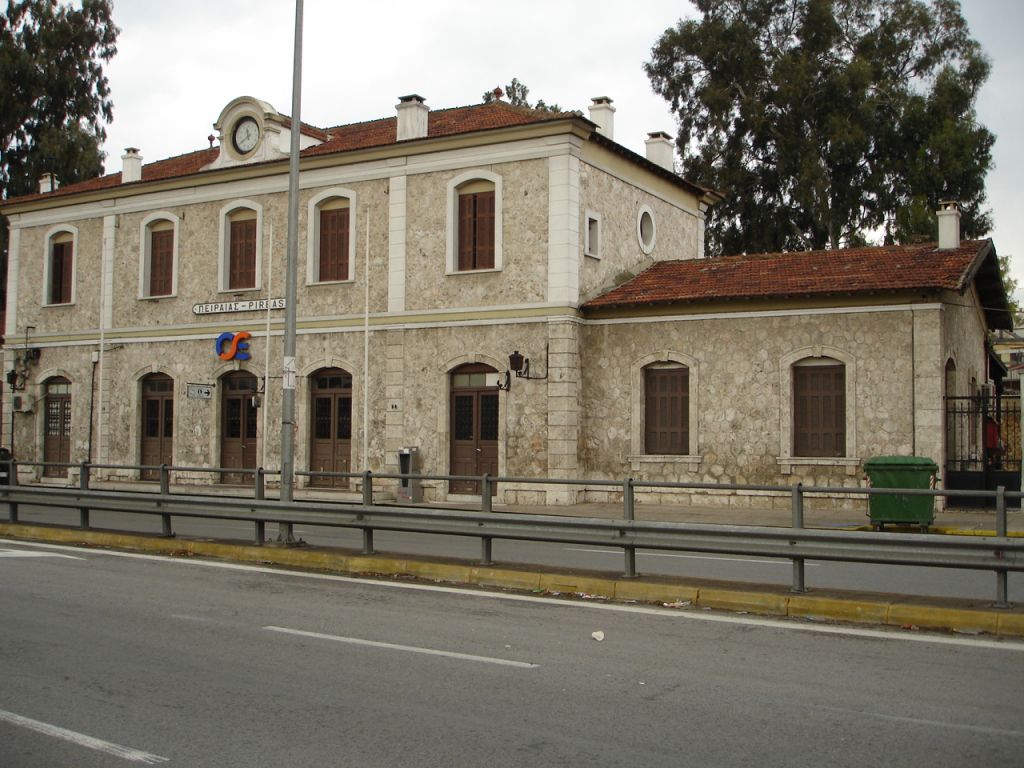 Η αντιπεριφέρεια Πειραιά ζητάει την παραχώρηση και αξιοποίηση του πρώην σταθμού του ΟΣΕ στο λιμάνι