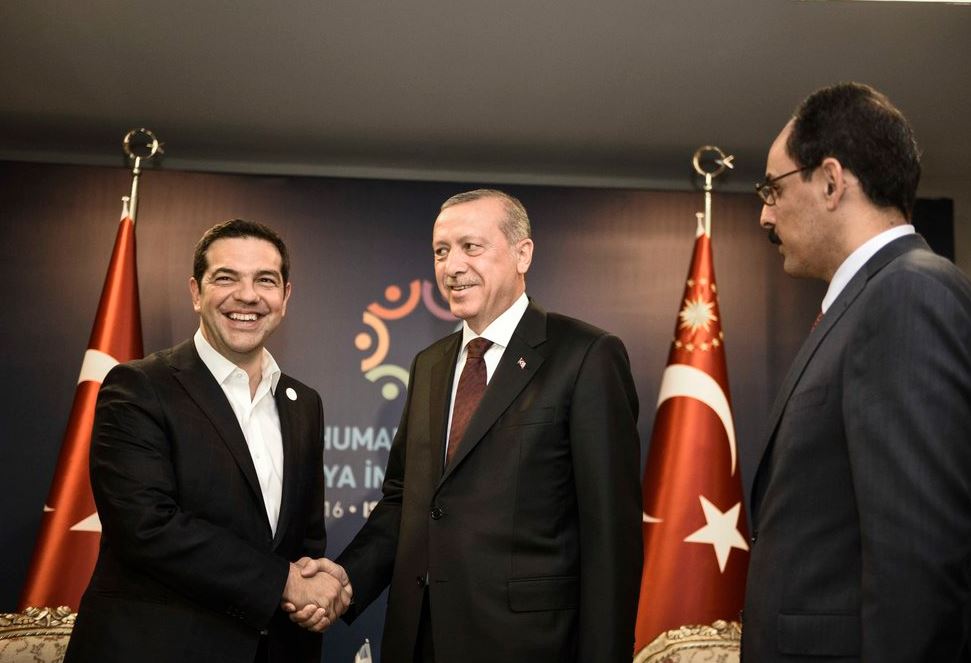 Προσφυγικό, ελληνοτουρκικές σχέσεις και Κυπριακό στη συνάντηση Τσίπρα – Ερντογάν