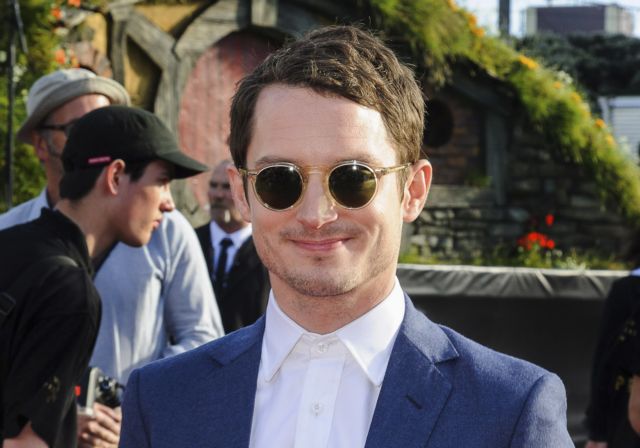 Ελάιτζα Γουντ: Γράψτε λάθος για τις μπηχτές περί παιδεραστίας