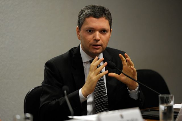 Κι άλλος υπουργός φεύγει από την κυβέρνηση της Βραζιλίας λόγω ηχογράφησης