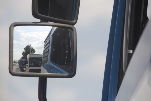 Συνελήφθη οδηγός ΔΧ φορτηγού για επέμβαση στη συσκευή καταγραφής ταχύτητας