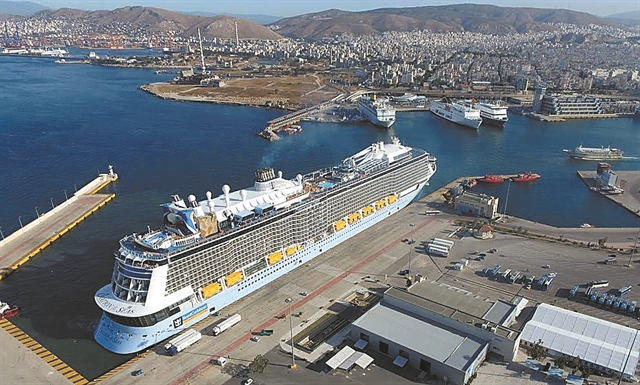 Ανω του €1 δισ. η συμβολή στην ελληνική οικονομία