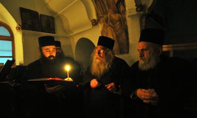 Εκκλησία: Το άβατο της ιεροσύνης για τις γυναίκες