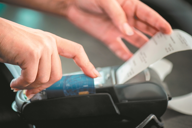 Πληρωμές φόρων και με κάρτες εξωτερικού