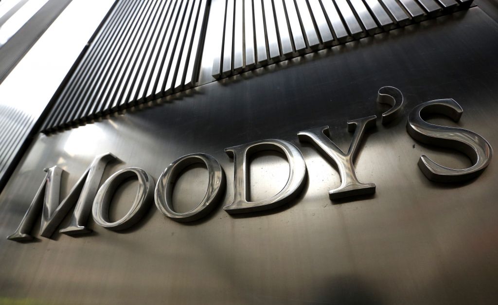 Σταθεροποίηση στην Ελλάδα βλέπει ο οίκος αξιολόγησης Moody’s