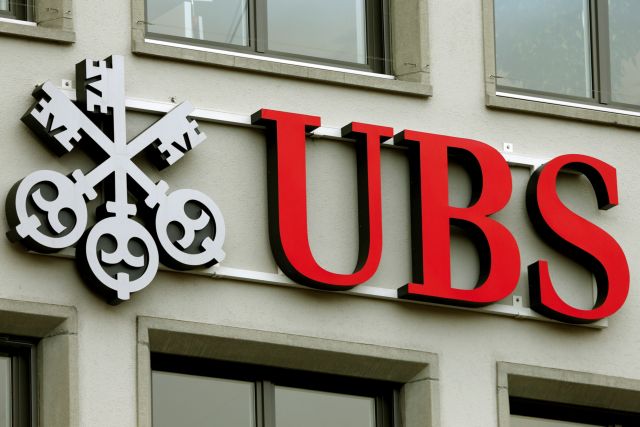 Εφοδος στο σπίτι του πρώην επικεφαλής της UBS στην Ελλάδα αποκαλύπτουν οι FT