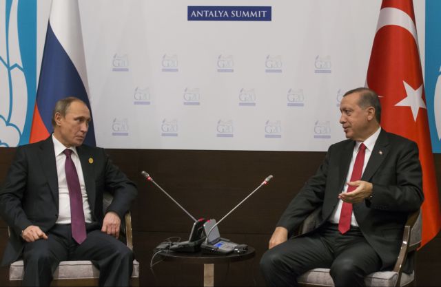 Το Κρεμλίνο δεν αποκλείει συνάντηση  με Ερντογάν πριν την G20