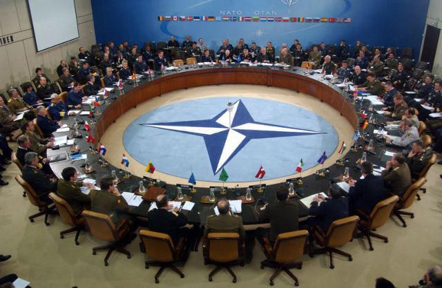Πράσινο φως για εμπλοκή του ΝΑΤΟ στην εκστρατεία κατά του Ισλαμικού Κράτους