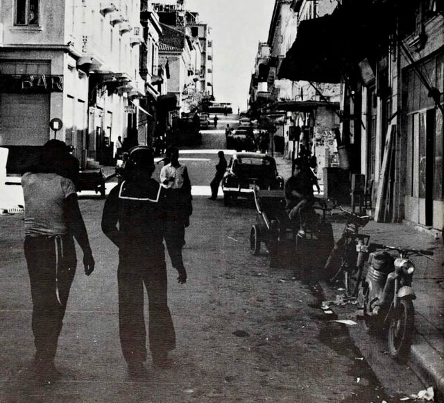 Πόρνες, λουμπίνες, βαρύμαγκες και ο σκουπιδοτενεκές της μνήμης