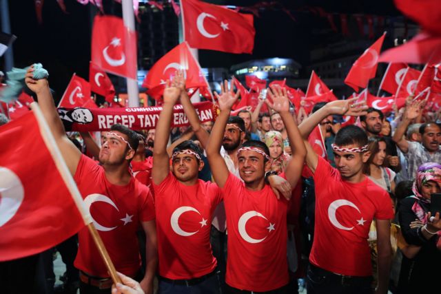 Νέες εκκαθαρίσεις προαναγγέλλει η Τουρκία