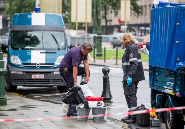 Βέλγιο: Υπέκυψε στα τραύματά του ο δράστης της επίθεσης κατά αστυνομικών