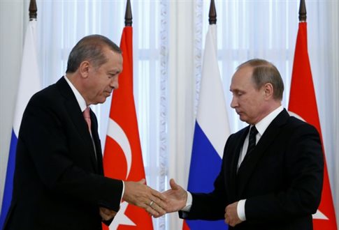 Ρωσία: Αρση της απαγόρευσης των ναυλωμένων πτήσεων προς την Τουρκία