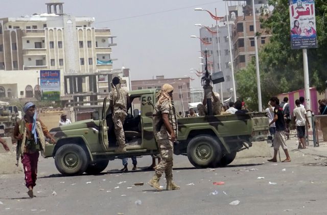 Υεμένη: Τουλάχιστον 60 νεκροί σε στρατιωτικό κέντρο εκπαίδευσης