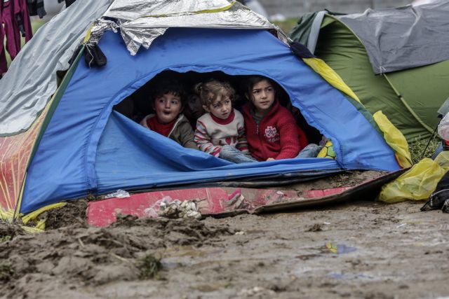 Unicef: Οι μισοί μετανάστες και πρόσφυγες ανά τον κόσμο είναι παιδιά