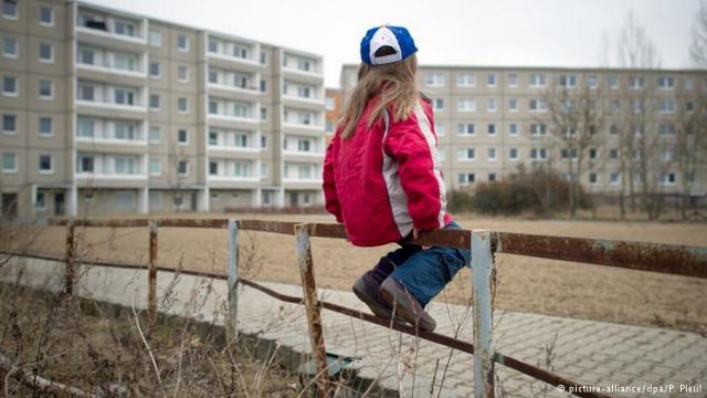 Γερμανία: Σχεδόν 2 εκατομμύρια παιδιά ζουν σε συνθήκες φτώχειας