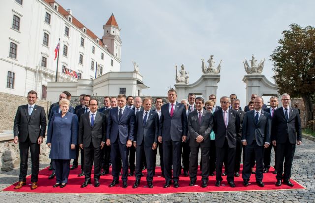 Σύνοδος Κορυφής: Ζητούμενο η ανάκτηση της εμπιστοσύνης για την Ενωση