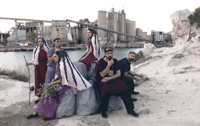 «Ικέτιδες», όπως εμείς