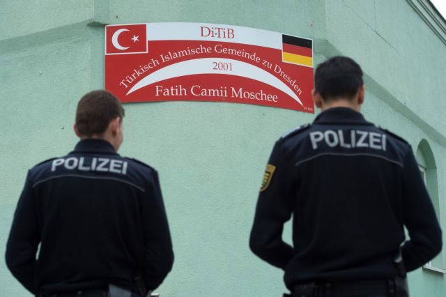 Γερμανία: Βόμβες σε τζαμί και σε συνεδριακό κέντρο στη Δρέσδη